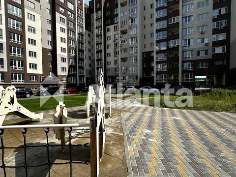 квартира по адресу Леоніда Каденюка ул., Будинок Лион
