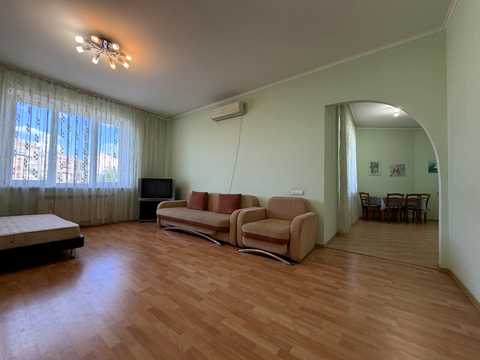 квартира по адресу Вячеслава Черновола ул., 2