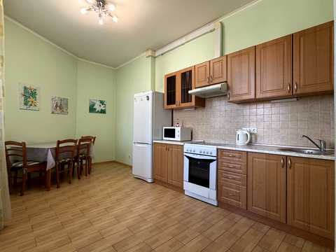 квартира по адресу Вячеслава Черновола ул., 2