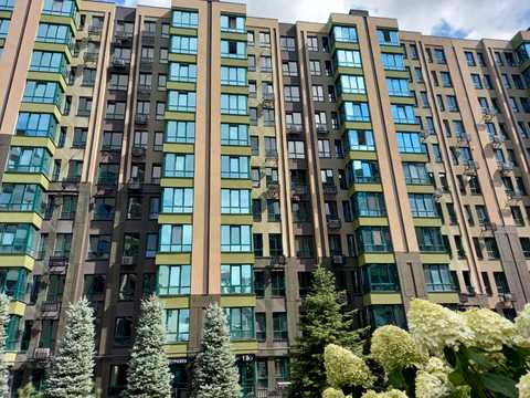квартира за адресою Героїв Небесної Сотні просп., (Будинок 14/1)