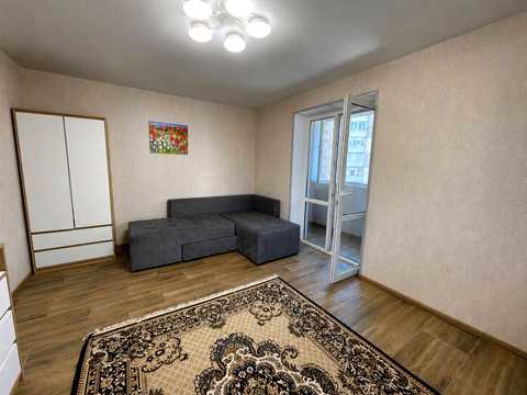 квартира за адресою Металургів просп., 38