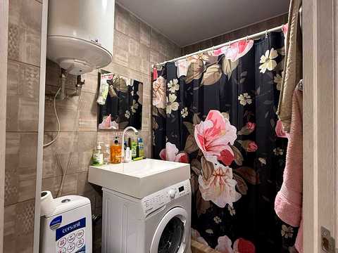 квартира за адресою Металургів просп., 38