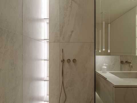 квартира за адресою Кудрявська вул., 24а