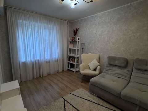 квартира за адресою Василя Касіяна вул., 2-Б