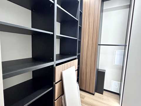 квартира за адресою Сонячна вул., (Будинок 1)