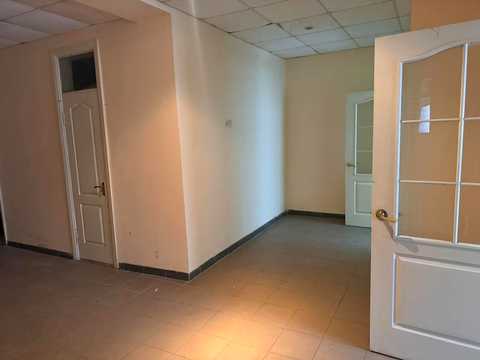комерційна за адресою Петропавловська вул. (Чапаєва), 1а