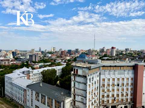 квартира за адресою Короленка вул. (Первозванівська), 1-А