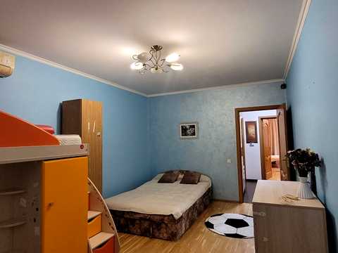 квартира за адресою Молодіжна вул. (Піонерська), 24