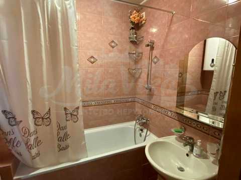 квартира за адресою Анни Ахматової вул., 43