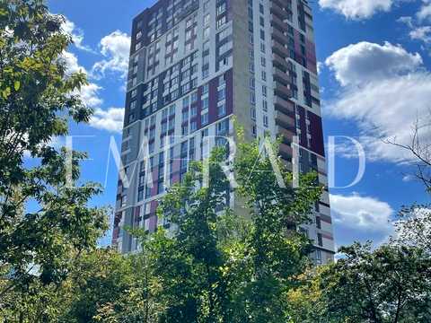 квартира за адресою Тепловозна вул., 28