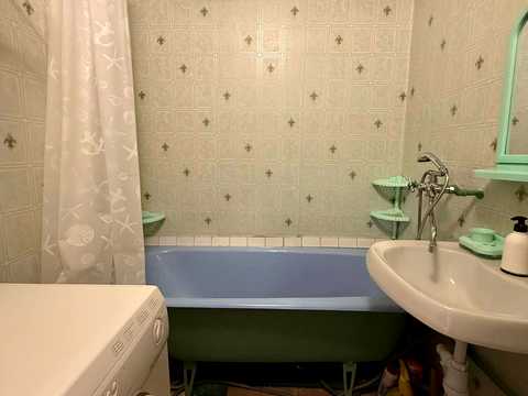 квартира за адресою Ревуцького вул., 11-Г