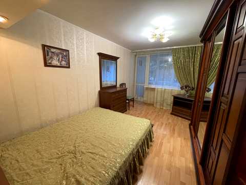 квартира за адресою Академіка Янгеля вул., 10