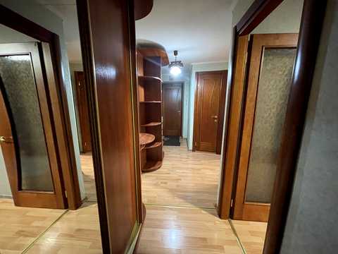 квартира за адресою Академіка Янгеля вул., 10