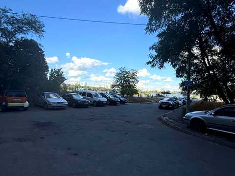 квартира за адресою Ревуцького вул., 44