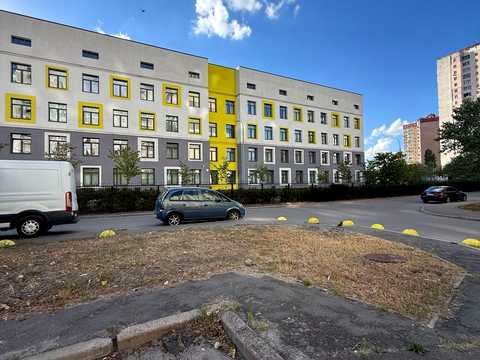 квартира за адресою Ревуцького вул., 44