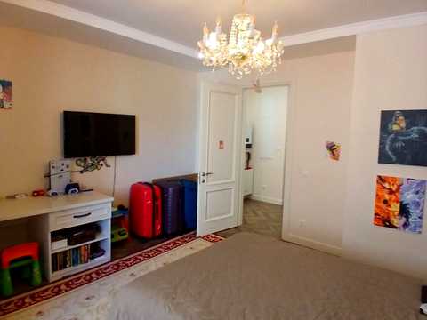 квартира за адресою Академіка Сахарова вул., (30 перлина)
