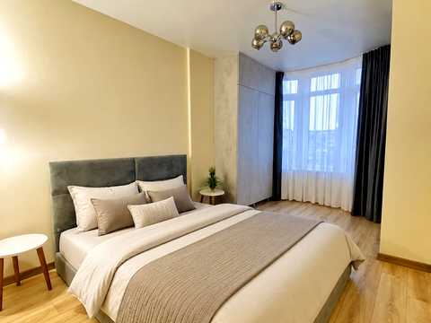 квартира за адресою Богдана Хмельницького вул., 76