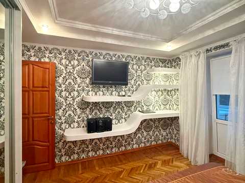квартира за адресою Велика Васильківська вул. (Червоноармійська), 136
