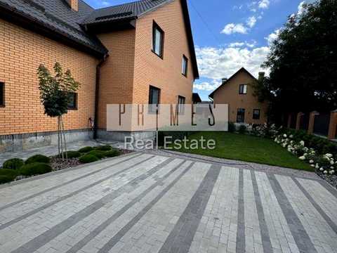 будинок за адресою Лукавиця вул., 320