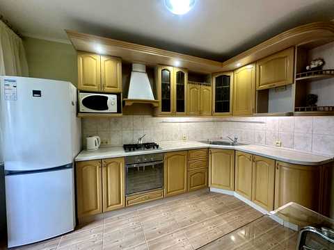 квартира за адресою Драгоманова вул., 17