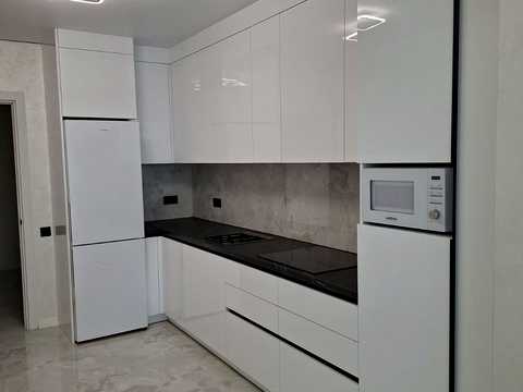 квартира за адресою Гайдамацька вул. (Марфи Струтинської), (Будинок 4)