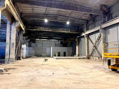 комерційна за адресою Будівельників вул., 34