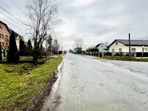 участок по адресу Перемоги ул.