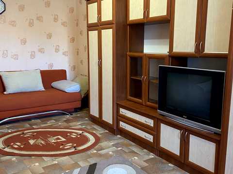 квартира за адресою Молодіжна, 42