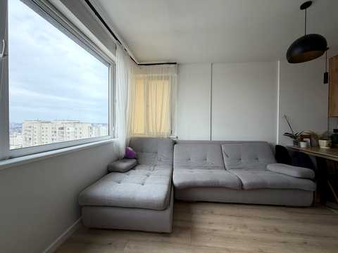 квартира за адресою Очеретяна вул., 31