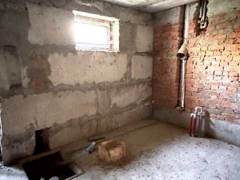 будинок за адресою Чорновола