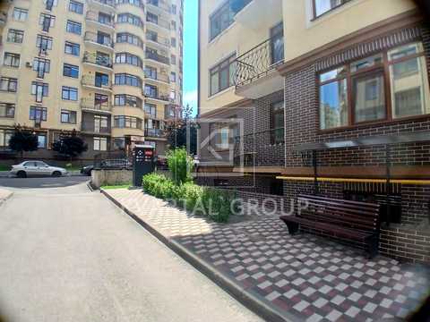 комерційна за адресою Західна вул., 2