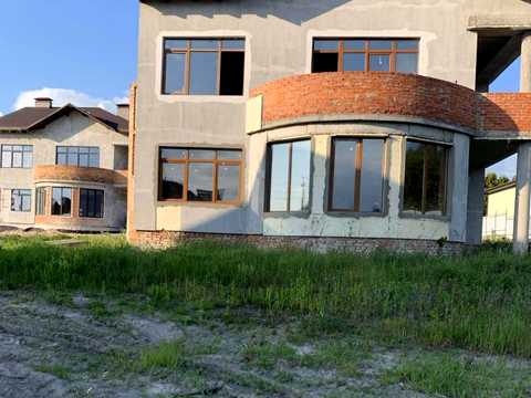 будинок за адресою Грушевського
