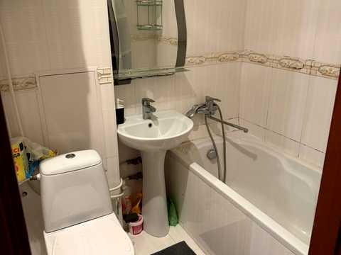 квартира по адресу Героев Крут ул. (Валентини Терешкової), 35