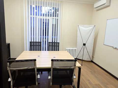 коммерческая по адресу Крещатик ул. (Kreschatic), 21