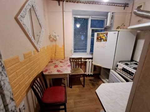 квартира за адресою Запоріжжя, Героїв Крут вул. (12 Квітня), 25-А