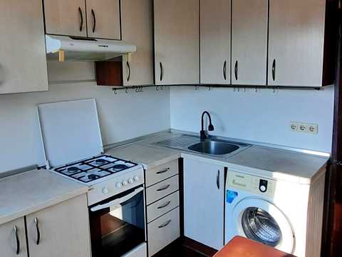квартира по адресу Івана Микитенка ул., 3