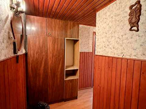 квартира за адресою 15-й мікрорайон, 4