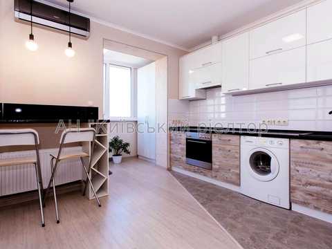 квартира за адресою Бориса Гмирі вул., 17
