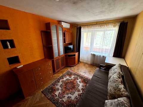 квартира по адресу Уинстона Черчилля ул. (Красноткацкая), 22