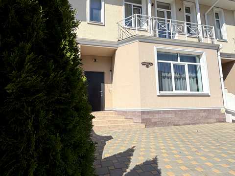 будинок за адресою с. Лиманка, Центральна вул., 72