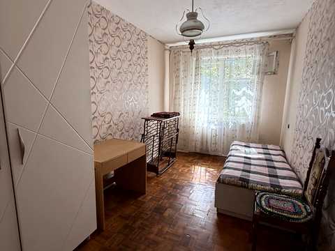 квартира по адресу Героев Крут ул. (Валентини Терешкової), 38