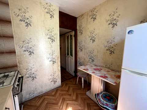 квартира по адресу Героев Крут ул. (Валентини Терешкової), 38