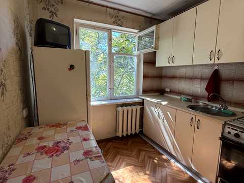 квартира по адресу Героев Крут ул. (Валентини Терешкової), 38