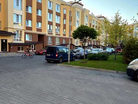 квартира за адресою Відпочинку вул., 2