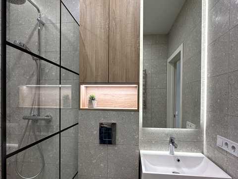 квартира за адресою Салютна вул., 2к6