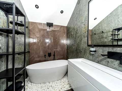 квартира за адресою Придорожна вул., 7А
