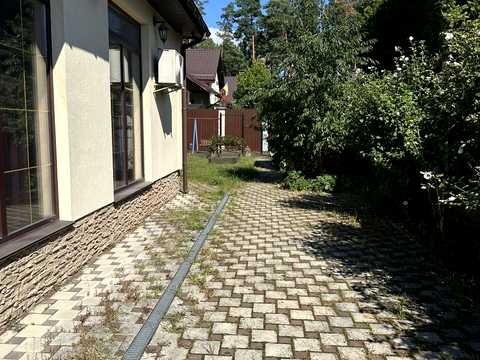 будинок за адресою Патріотів вул.