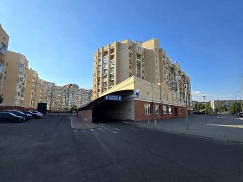 паркомісце за адресою Лазурна вул., 5 к12