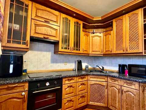 квартира за адресою Оноре де Бальзака вул., 73
