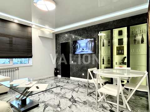 квартира за адресою Юнацька вул., 2